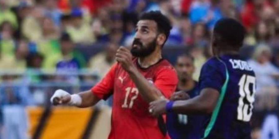 مهند لاشين يعود للتشكيل الأساسى لمنتخب مصر أمام الأرجنتين فى كأس العالم