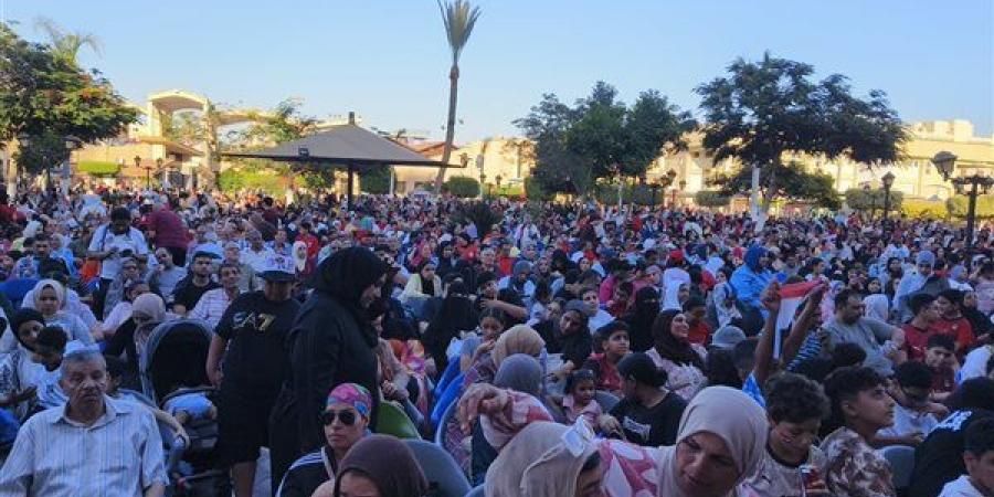 مفيش مكان فاضي، جماهير استاد المنصورة الرياضي تؤازر منتخب مصر أمام الارجنتين (فيديو وصور)