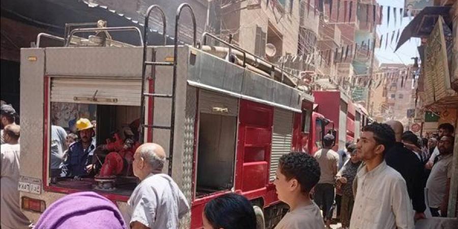 إصابة شخصين في حريق شقة سكنية بقرية ميت مزاح بالدقهلية