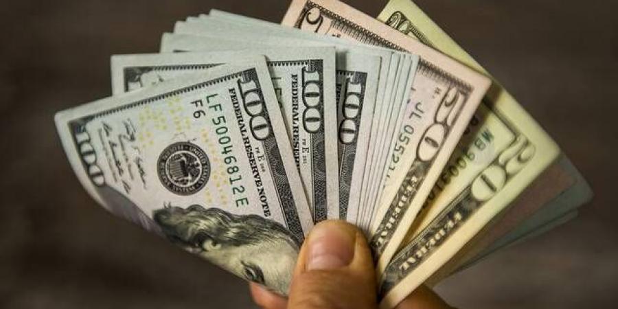 ارتفاع الدولار مع تجدد المواجهات الأمريكية الإيرانية وترقب بيانات التضخم