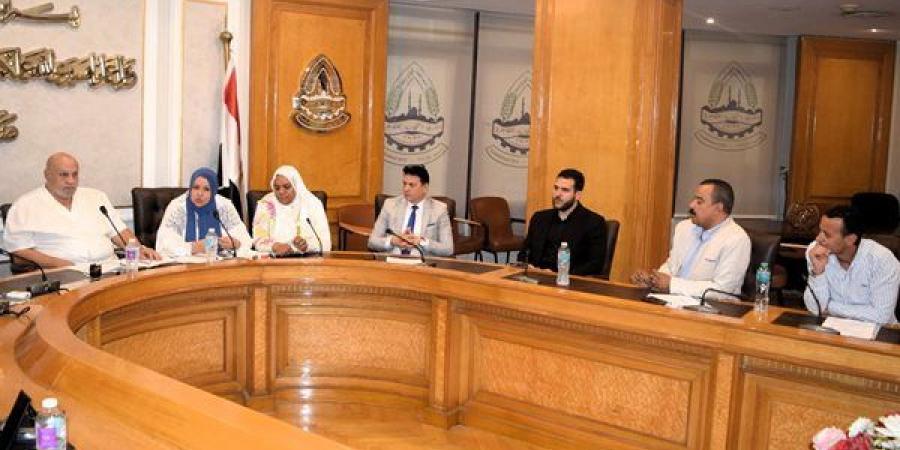 شُعبة حراسة المنشآت تبحث مع هيئة التأمينات التحديات التي تواجه شركات نقل الأموال