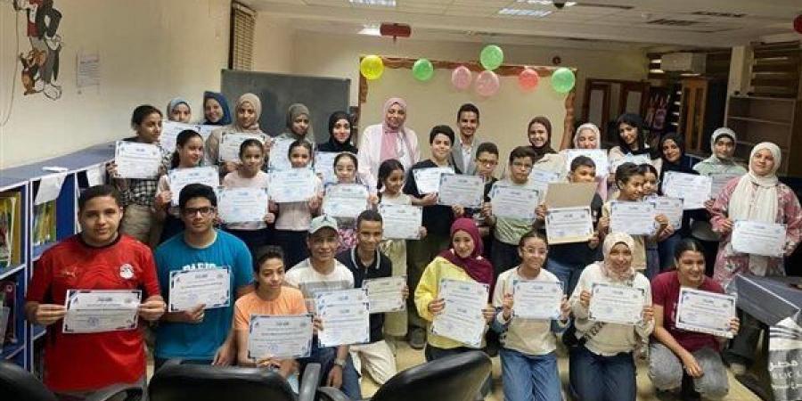مكتبة مصر العامة بأسيوط تختتم المستوى الأول من كورسي البرمجة والذكاء الاصطناعي