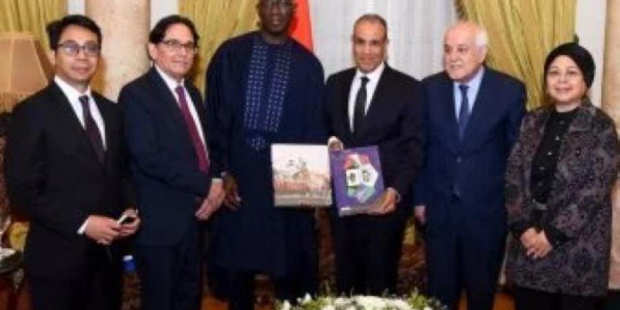 وزير الخارجية يؤكد أهمية تنفيذ خطة الرئيس الأمريكي للسلام في غزة