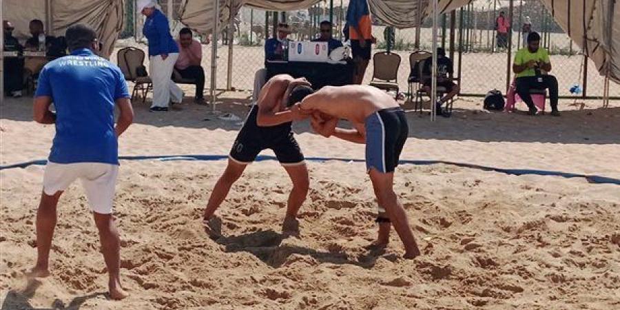 محافظ أسيوط يهنئ الفائزين في بطولة الجمهورية للمصارعة الشاطئية
