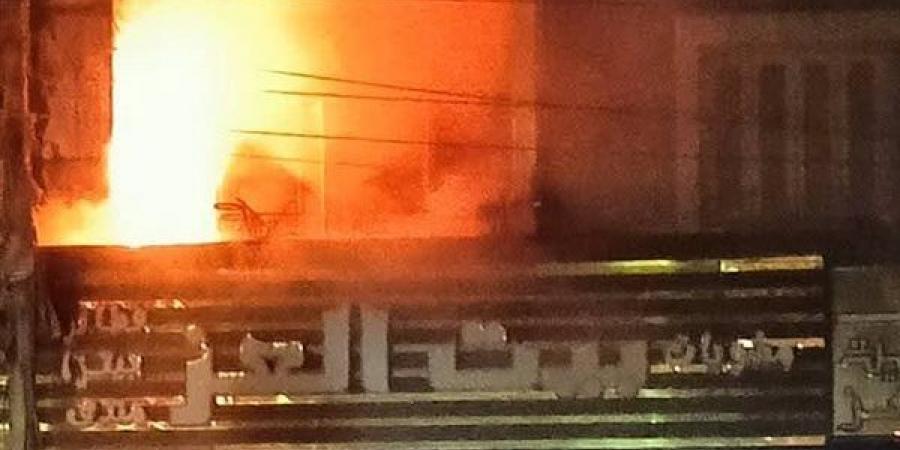 حريق داخل شقة سكنية بمدينة ملوي والحماية المدنية تدفع بسيارات الإطفاء