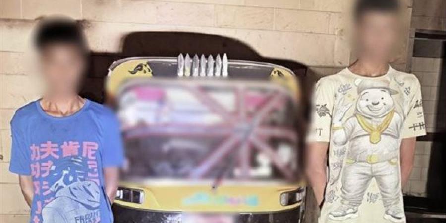 "ثوان معدودة كشفت جريمتهما"، قصة سقوط لصَّي التوك توك بعد خطف حقيبة سيدة في أسوان