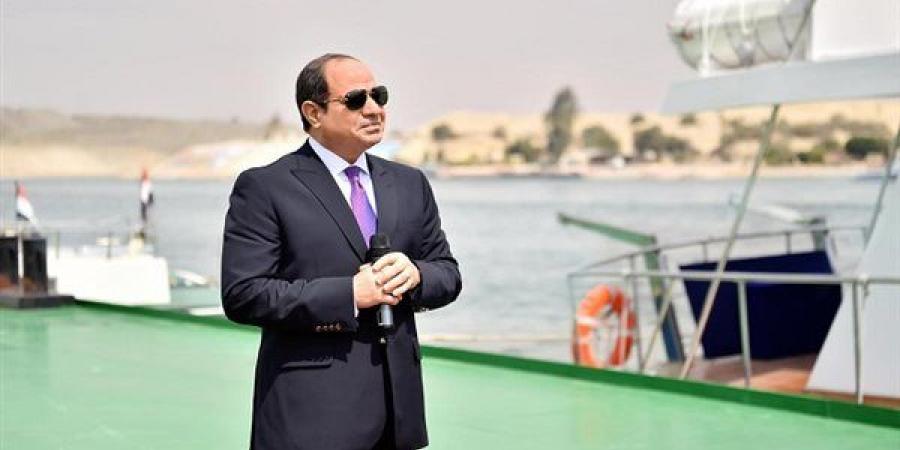 توطين الصناعة.. السيسي يقود بناء اقتصاد إنتاجي متكامل يعتمد على التكنولوجيا والابتكار.. يرفع نسبة المكون المحلي.. يزيد من تنافسية المنتج المصري.. يوفر فرص عمل مستدامة.. ويعزز مكانة مصر كمركز صناعي