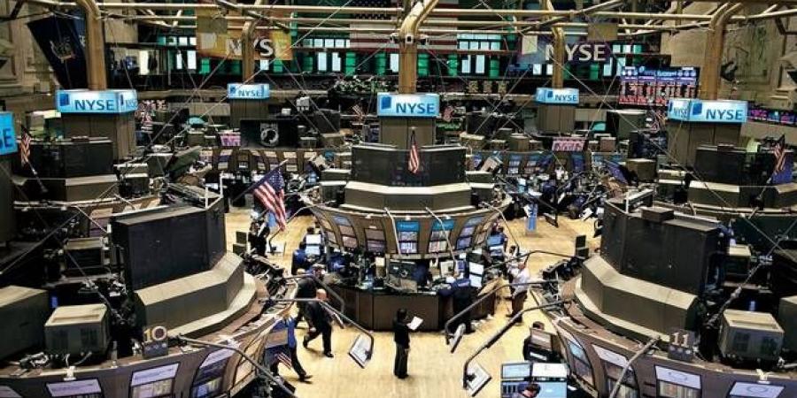 أسهم الرقائق العالمية تتراجع وسط مخاوف بشأن استثمارات الذكاء الاصطناعي