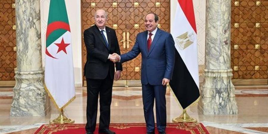 أبرزها رسائل التضامن في مواجهة حرائق الجزائر، تطور العلاقات المصرية الجزائرية بقيادة السيسي وتبون