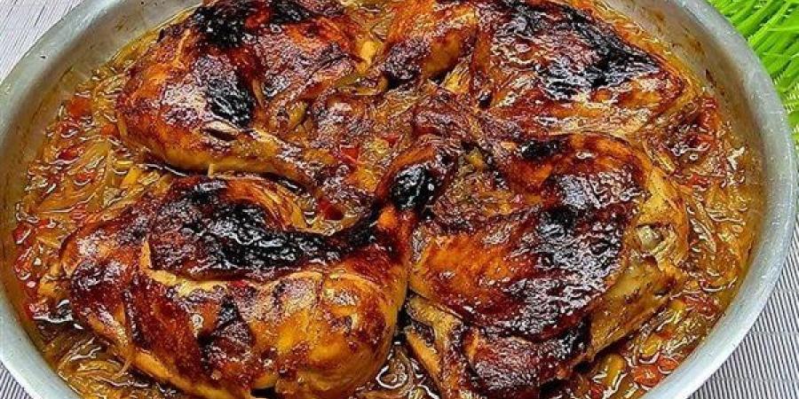 طريقة عمل صينية الفراخ بالبصل في الفرن