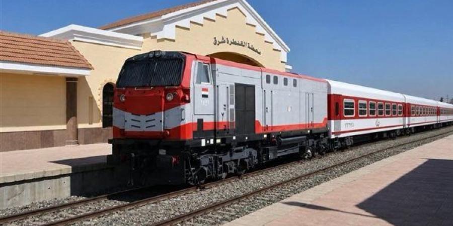 بدءا من اليوم، تعديلات جديدة على مواعيد بعض القطارات على خط قطار منوف بنها
