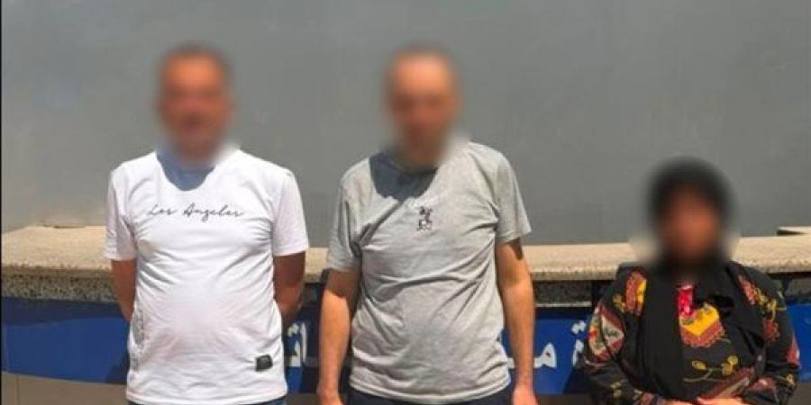 أخبار الحوادث اليوم: تفاصيل سرقة منزل الوزير الأسبق.. رئيس جامعة المنيا يحصل على 2 مليون و300 ألف جنيه مكافآت خلال عام.. الهاتف ينقذ شابا من الحبس 5 سنوات