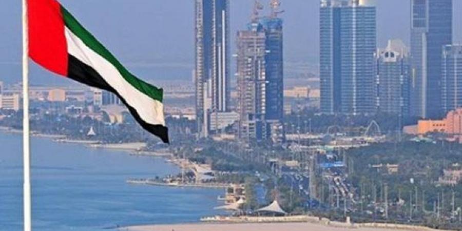 بسبب تهديد صاروخي، رسائل تحذيرية من السلطات الإماراتية للمواطنين