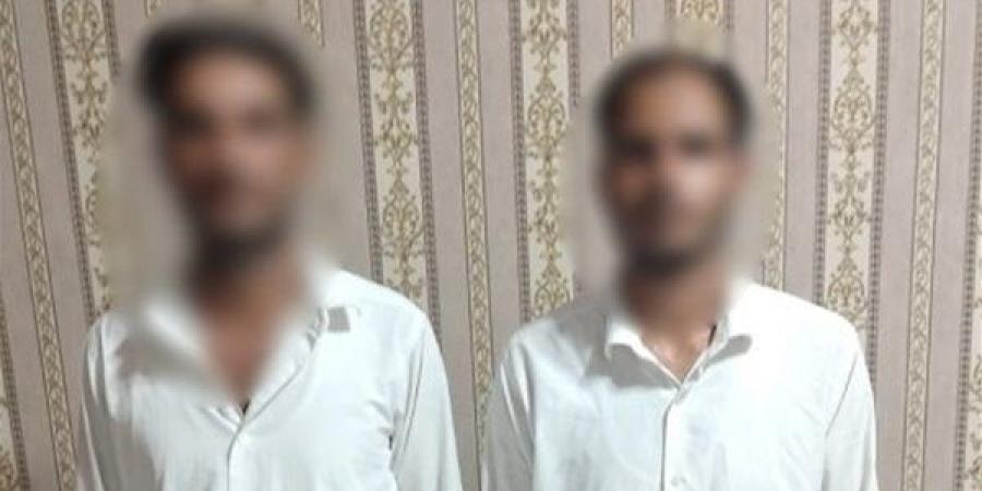 فيديوهات قديمة وخلافات عائلية.. الأمن يكشف كواليس واقعتي اعتداء وسرقة في دمياط بالإسكندرية