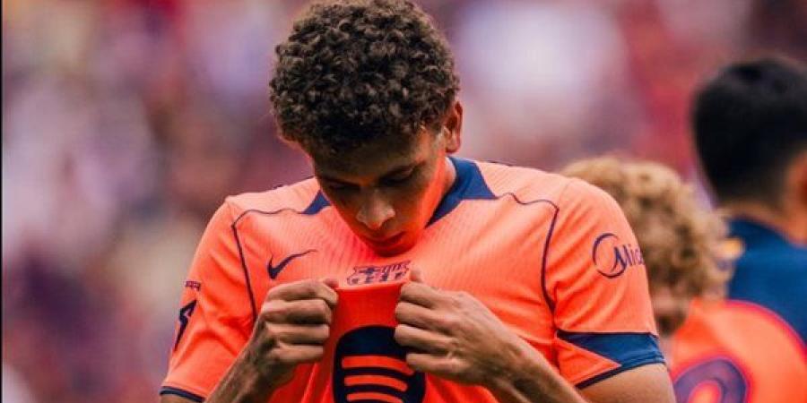 حمزة عبد الكريم ولامين يامال يقودان تشكيل برشلونة أمام الأهلي في كأس خوان جامبر