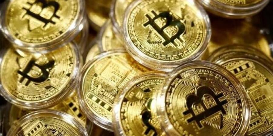 استقرار سعر البيتكوين عند 64 ألف دولار