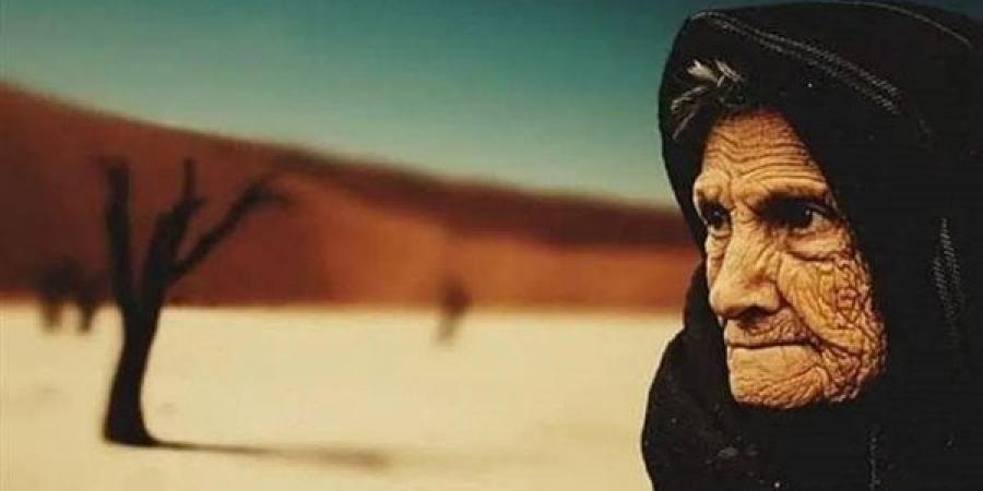 تفسير رؤية المرأة العجوز في المنام وعلاقتها بمواجهة كثير من المشكلات والأزمات
