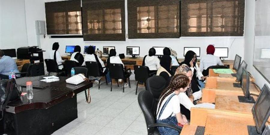 تنسيق الجامعات 2026.. فتح باب تقليل الاغتراب أمام طلاب المرحلتين الأولى والثانية.. قائمة بالكليات المتاحة لجميع الشعب.. وهذا موعد انطلاق المرحلة الثالثة