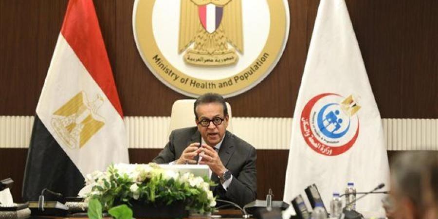 نقابة صيادلة القاهرة تطالب وزير الصحة بالاعتراف الرسمي بالصيدلي الإكلينيكي