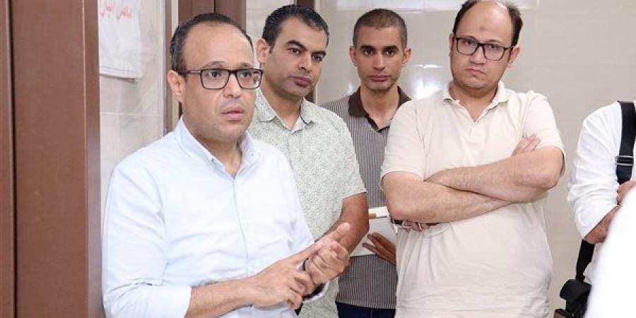 مساعد وزير الصحة يتفقد عددًا من مستشفيات قنا لمتابعة تطور الخدمات وتعزيز التشغيل والتوسع في التخصصات الطبية (صور)
