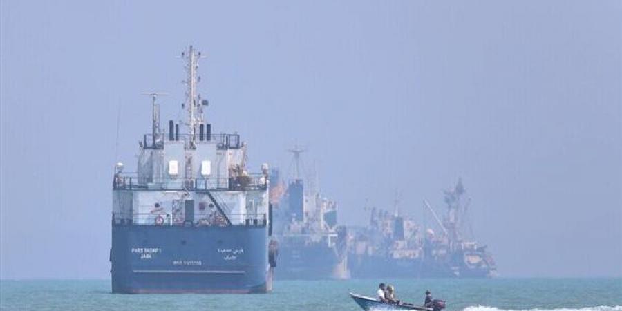 وزير الطاقة الأمريكي: عبور أكثر من 15 مليون برميل من النفط عبر مضيق هرمز خلال يوم