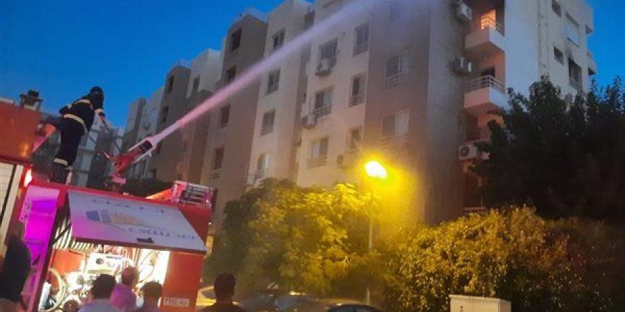 شرارة أشعلت النيران في لحظة، مشترك كهرباء قديم يحول شقة بمدينة نصر إلى كرة من اللهب