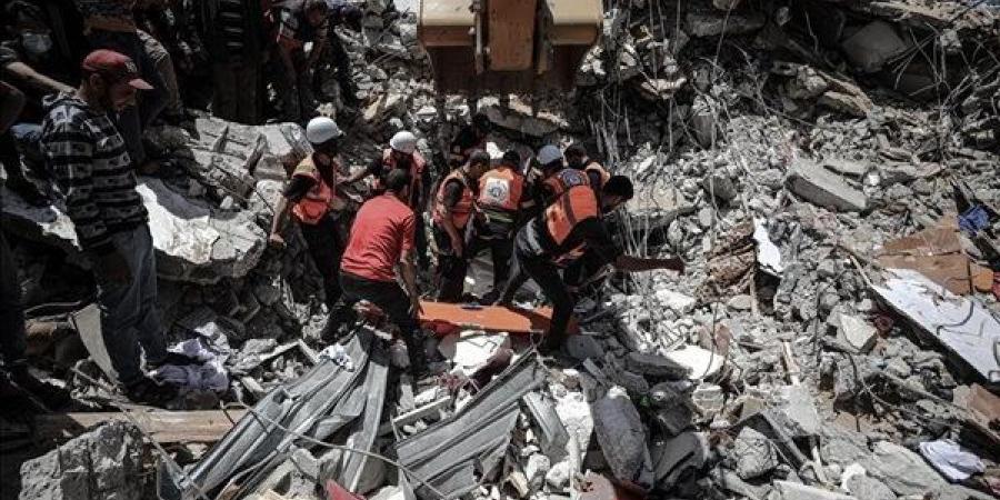 شهيد ومصابون في غارة إسرائيلية على حي تل الهوى بمدينة غزة
