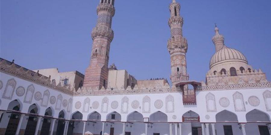 بجميع محافظات مصر، الأزهر يعقد اليوم فاعليات "يوم السرد القرآني" لختم القرآن الكريم