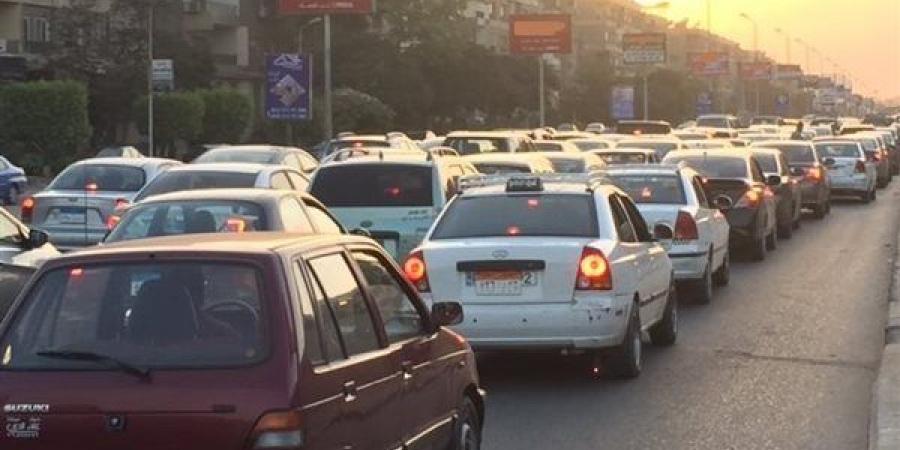 حالة المرور اليوم، كثافات متحركة على طرق القاهرة والجيزة والقليوبية