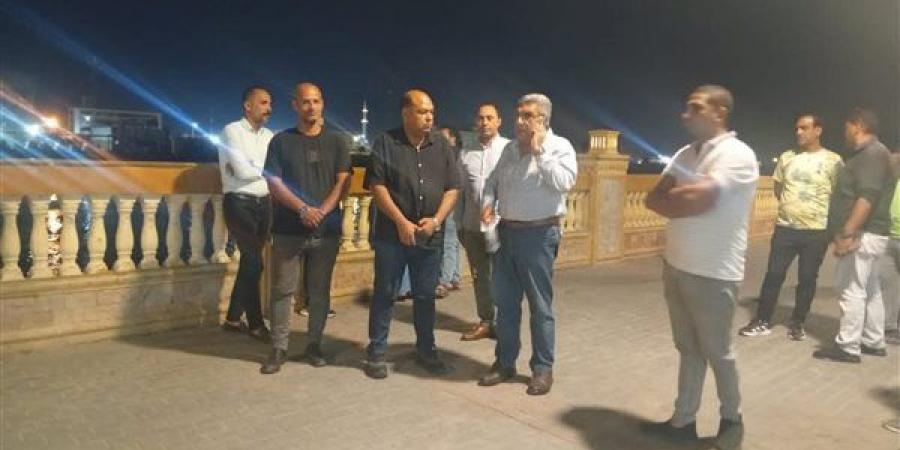 محافظ الدقهلية يتفقد ممشى المنصورة الجديد ويوجه بتكثيف أعمال الصيانة والتأمين (صور)