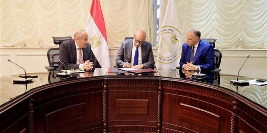 وزير التعليم يعتمد نتيجة امتحانات الدور الثاني للثانوية العامة بنسبة نجاح 92.2%